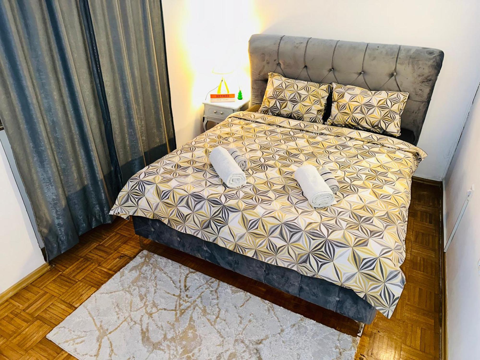 Hedonist Spa Jacuzzi Sarajevo Free Parking Εξωτερικό φωτογραφία