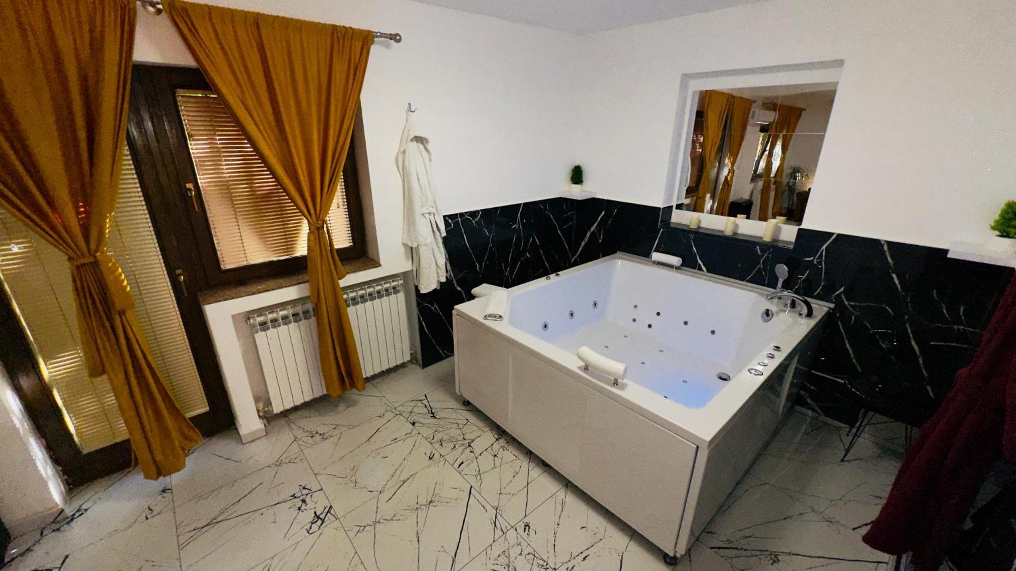Hedonist Spa Jacuzzi Sarajevo Free Parking Εξωτερικό φωτογραφία