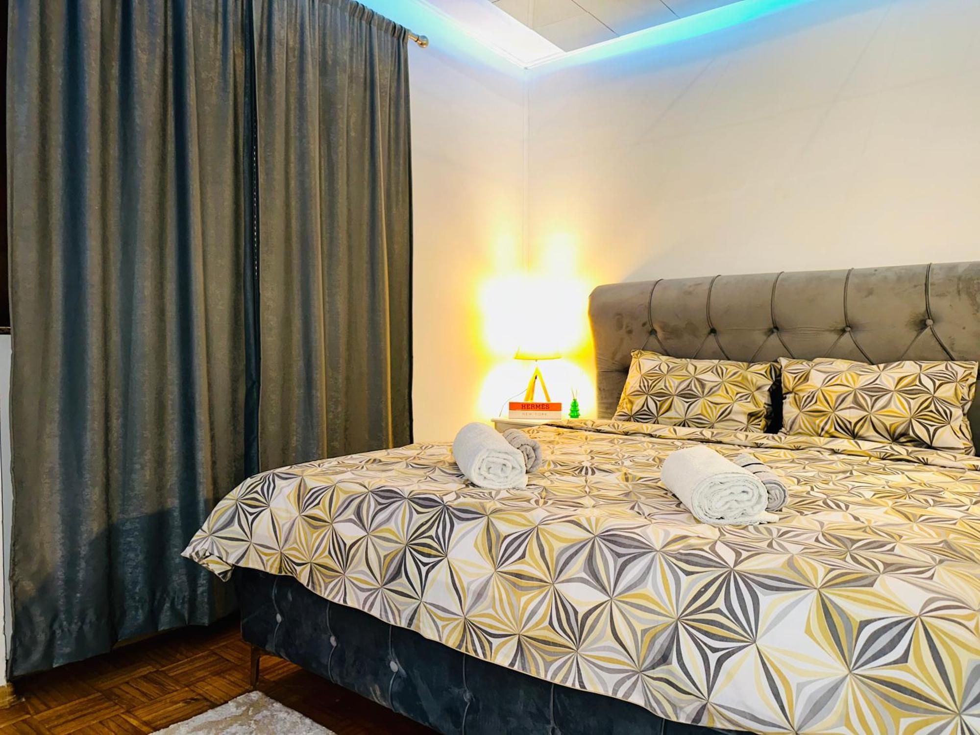Hedonist Spa Jacuzzi Sarajevo Free Parking Εξωτερικό φωτογραφία